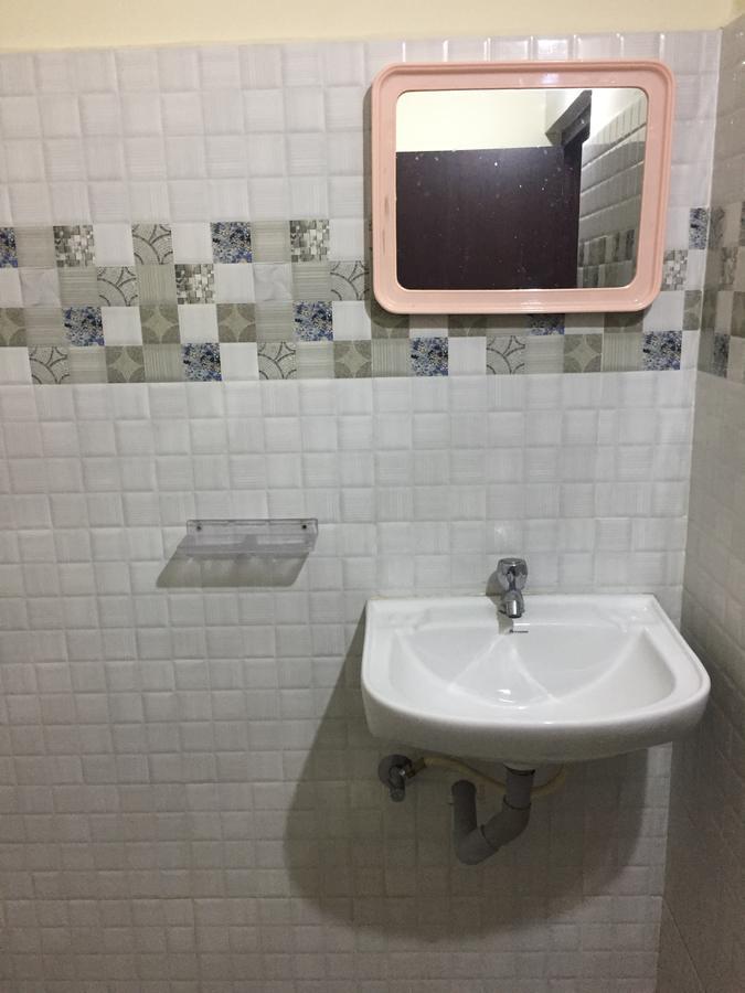 Hotel Nithin Krishna Tirupati Eksteriør billede