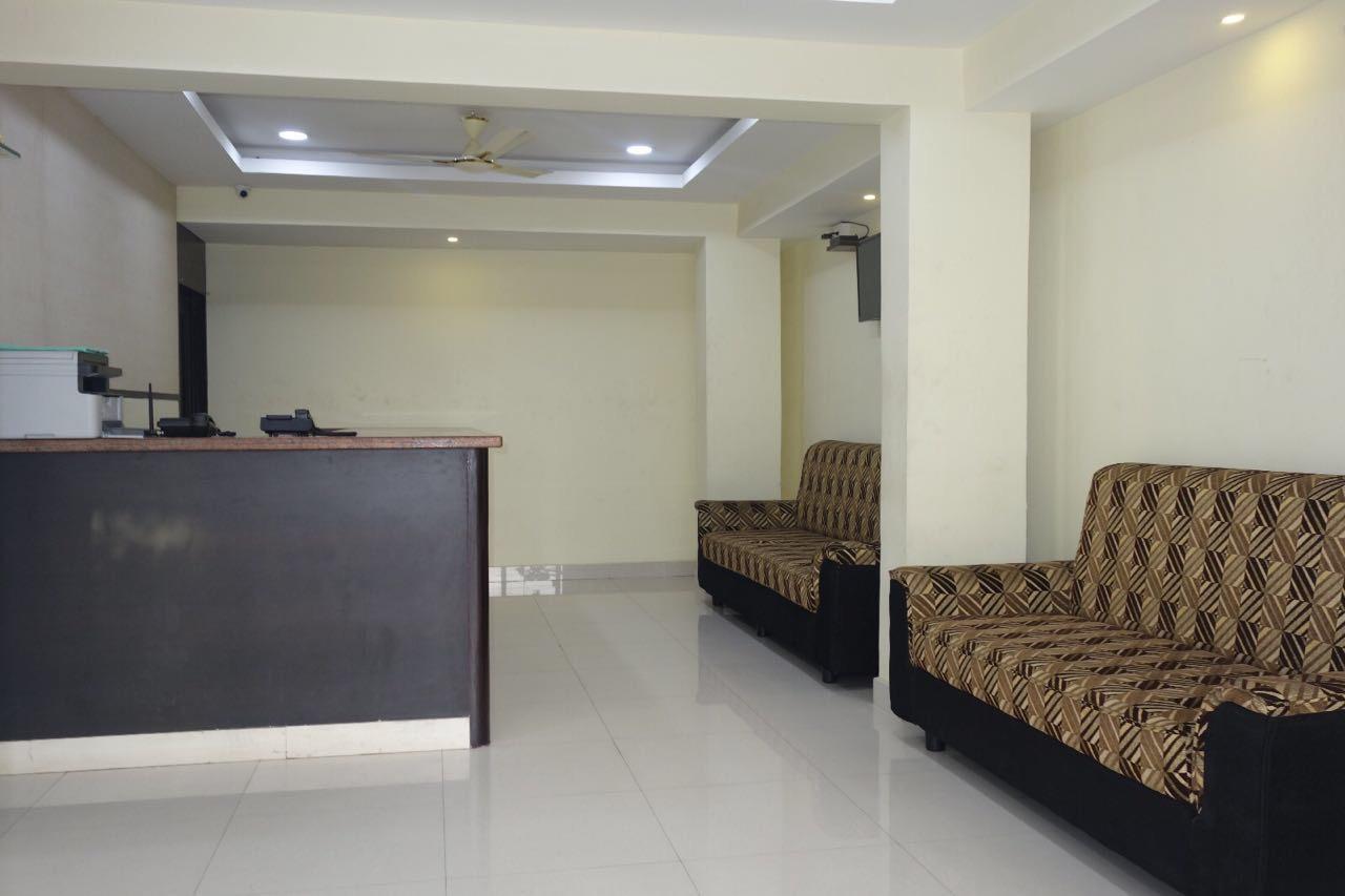 Hotel Nithin Krishna Tirupati Eksteriør billede