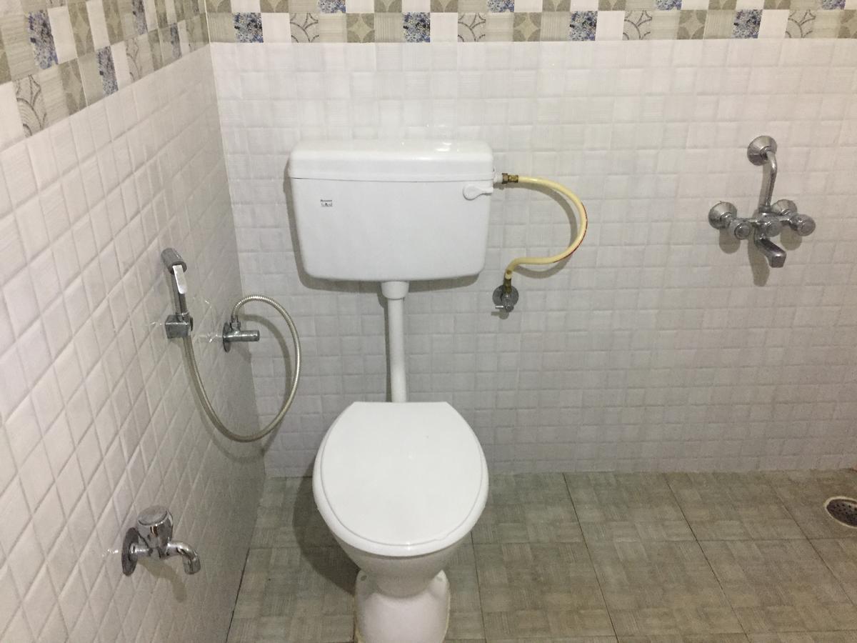 Hotel Nithin Krishna Tirupati Eksteriør billede