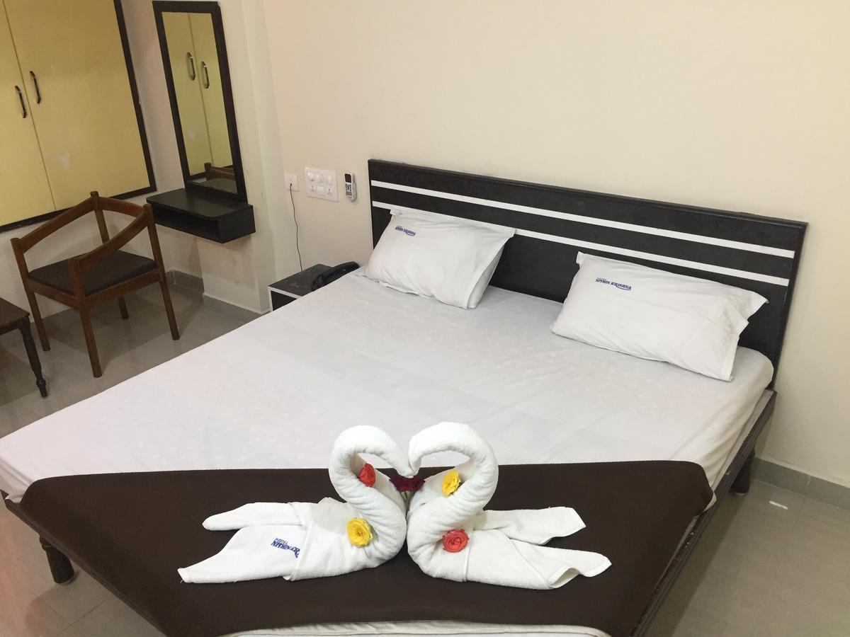 Hotel Nithin Krishna Tirupati Eksteriør billede