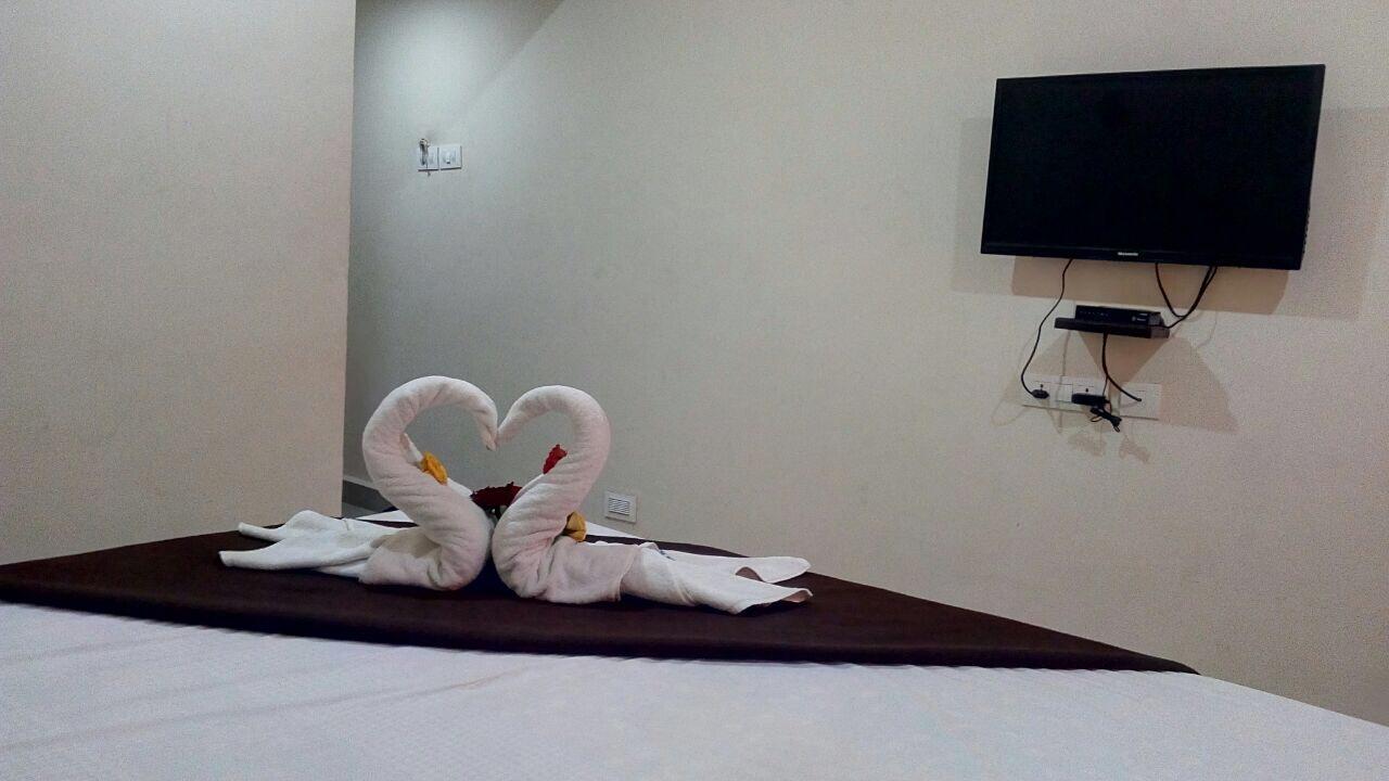 Hotel Nithin Krishna Tirupati Eksteriør billede